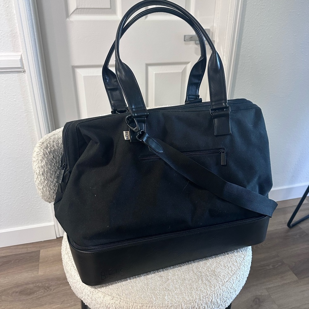 BEIS Black Men's Duffel Bag with Shoulder Strap